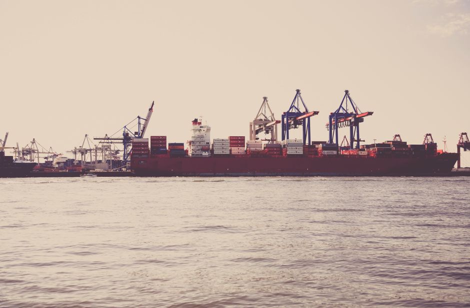 Incoterms Explained for Kenya Importers: FOB, CIF, EXW, DAP & Which to Choose